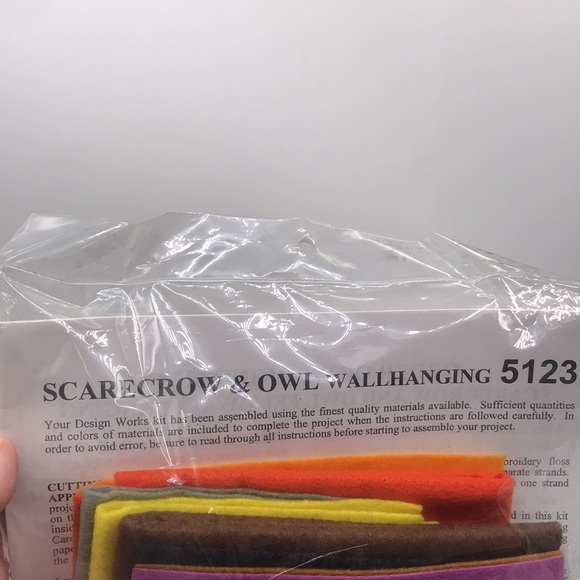 Scarecrow & Owl Felt Appliqué Wall Hanging Kit - Picture 3 of 5